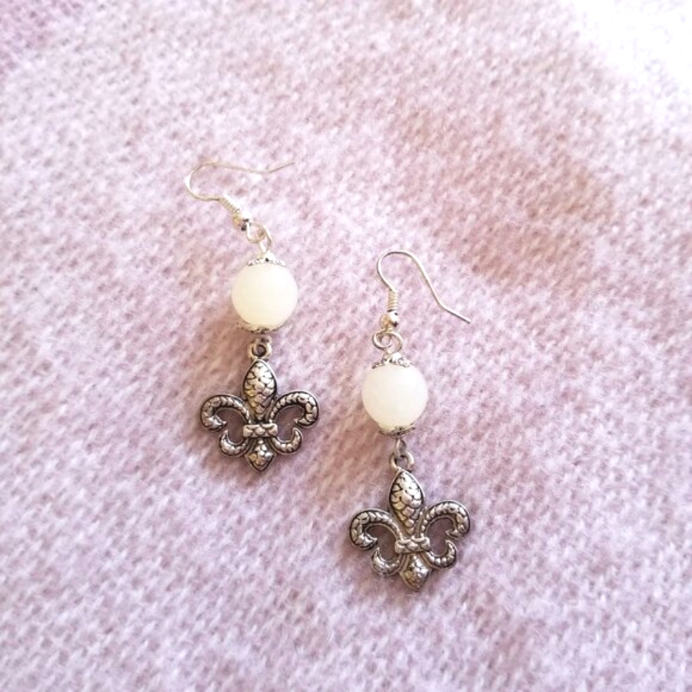 New Handmade Earrings with glass beads